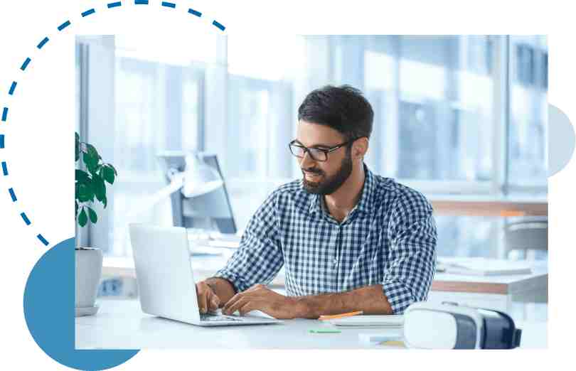 https://www.linksadvertising.com.pk/public/assets/domainname1.jpg
